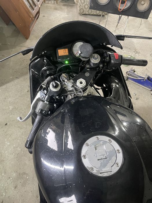 Продам yamaha r6 2002 год