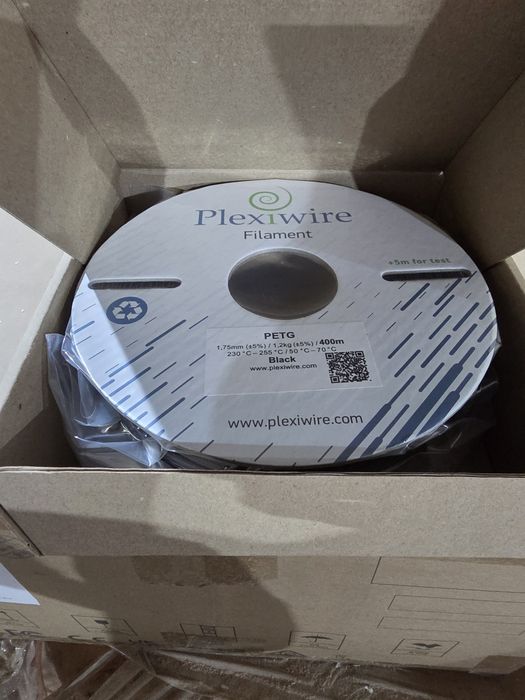 PETG пластик Plexiwire для 3D принтера 400м / 1,2кг / 1,75мм (чорний)