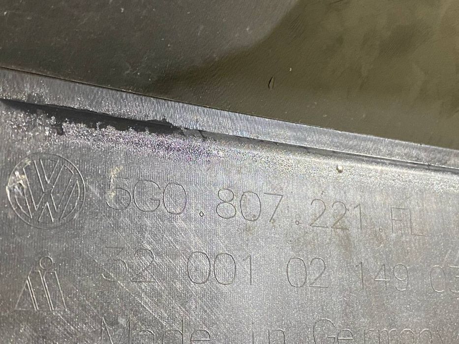 Бампер передний VW Golf 7 // 2017 2018 2019 2020 г. //