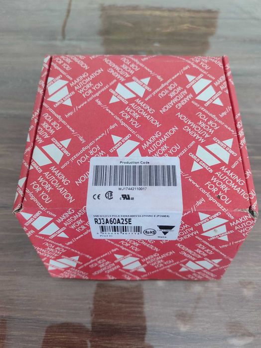 Напівпровідникове реле RJ3A60A25E Carlo Gavazzi