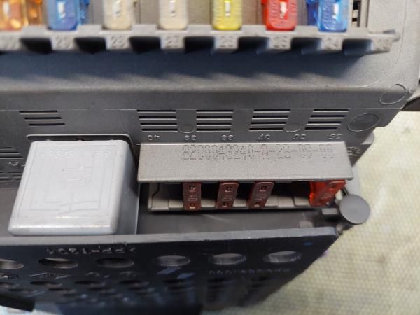 Caixa fusíveis / SAM / BSI RENAULT Laguna I (B56_, 556_)