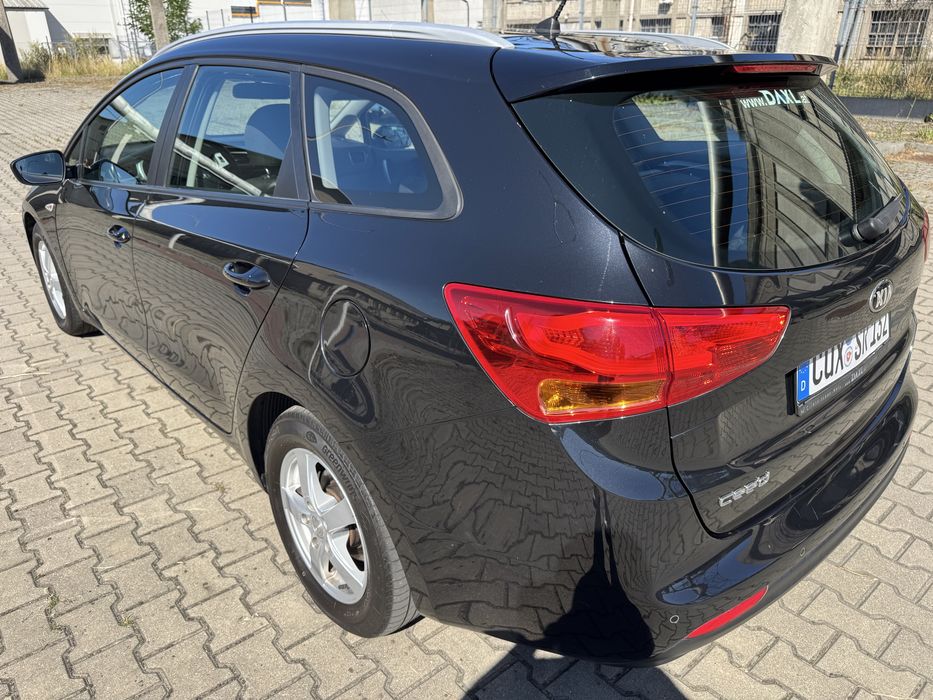 PIĘKNA KIA CEE'D 2013r 1.4 benzyna - 100koni, 198 tys km przebiegu!