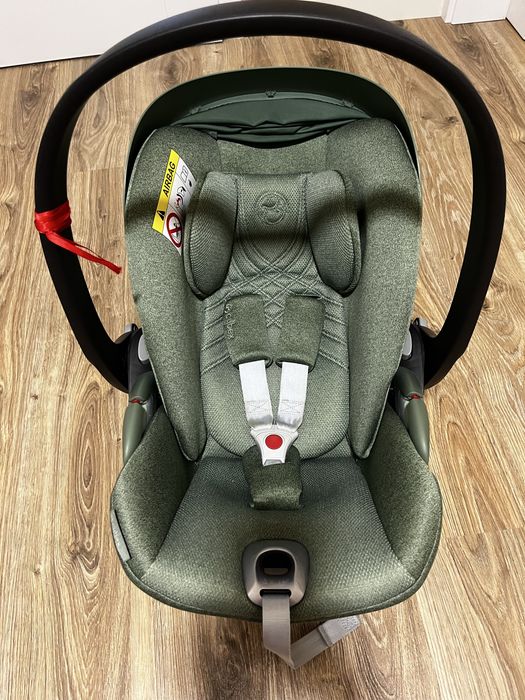 Fotelik Cybex cloud t Platinum