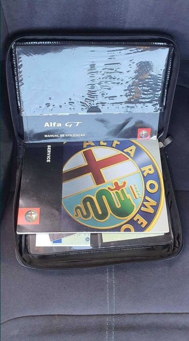 Alfa Romeo GT 1.9 Jtd 2005 - Impecável de tudo