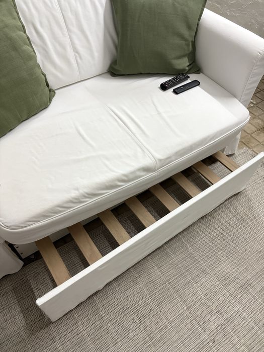 sofa (cama) branco ikea