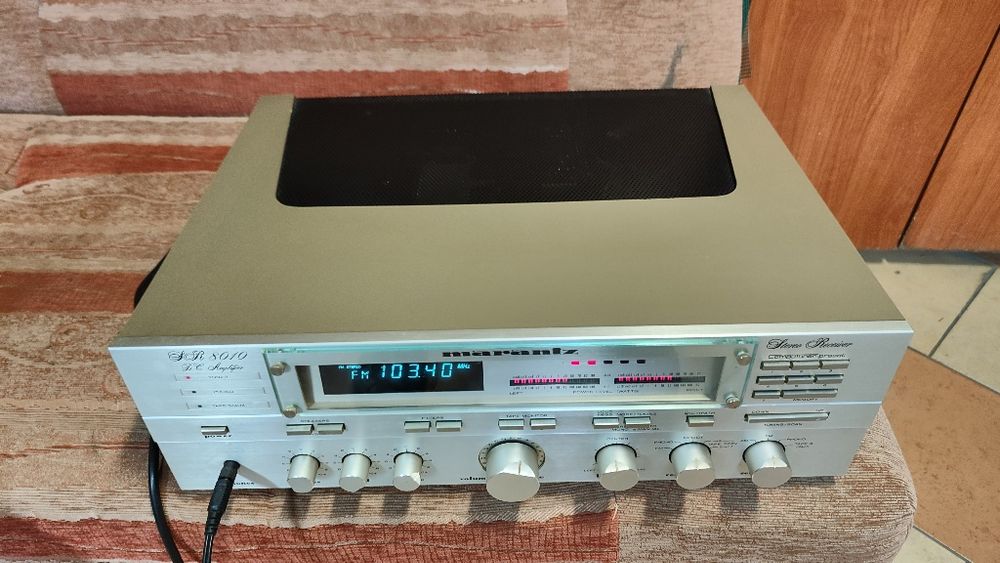 Marantz SR 8010 stereo