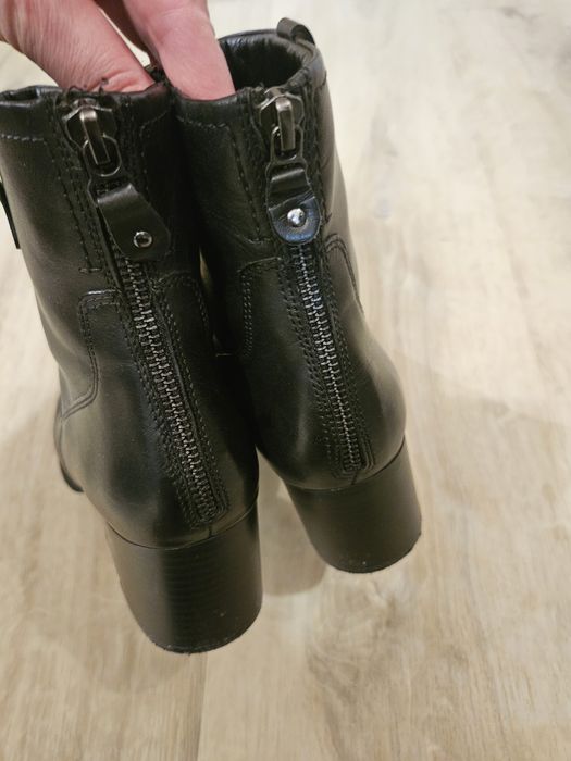 Botki skórzane Lasocki