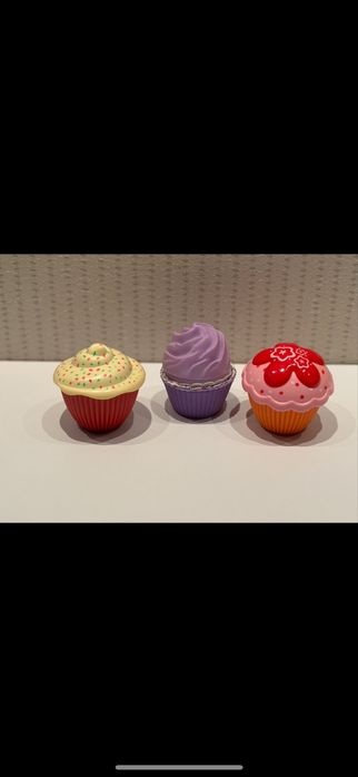 Ляльки Cupcake Surprise (лялька-кекс, лялька-капкейк).