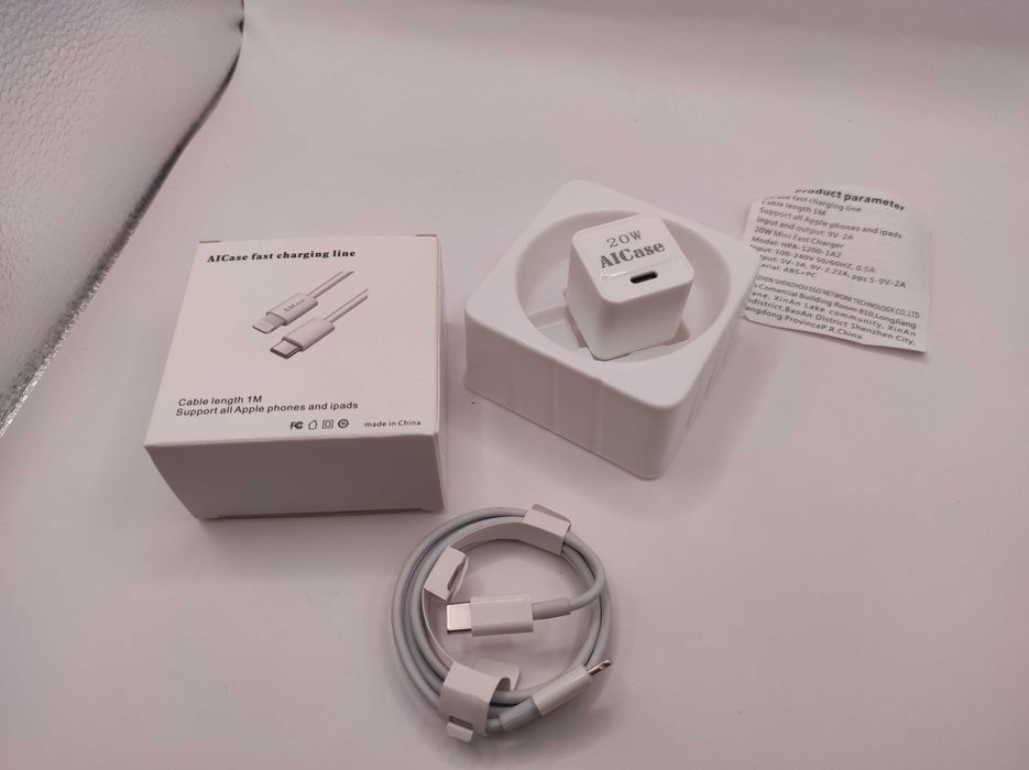 aicase 20w mini fast charger hpa-1200-1a2