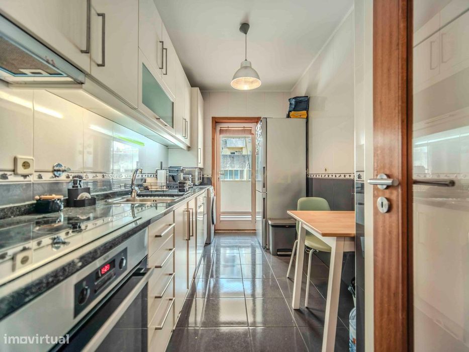 Apartamento T2 Duplex em Gondomar, próximo ao Freixo e Passadiço de Gr