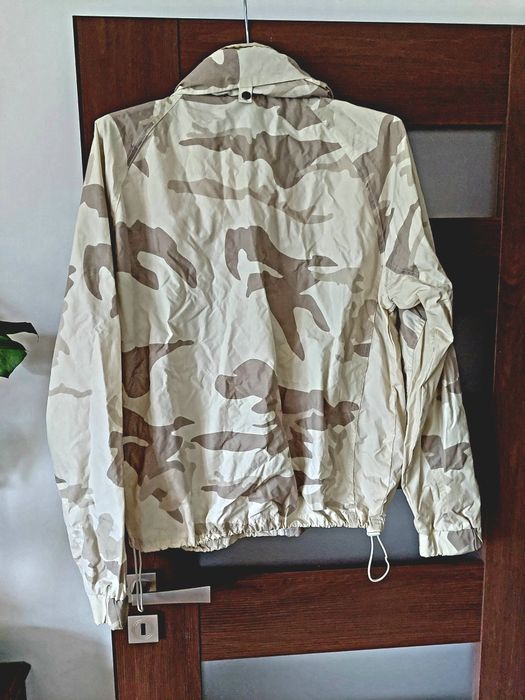 Kurtka wiatrówka panterka Sahara