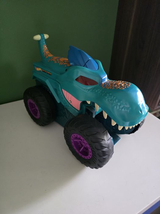 Pożeracz aut Hot wheels