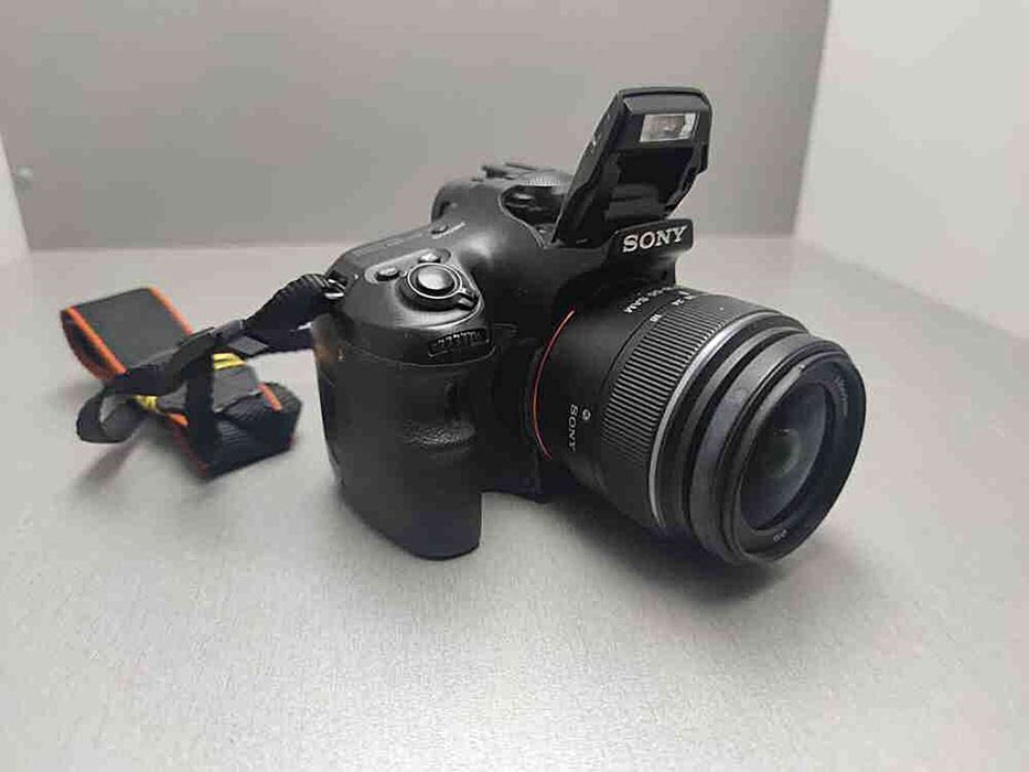 Фотоапарат Sony Alpha SLT-A57 Kit