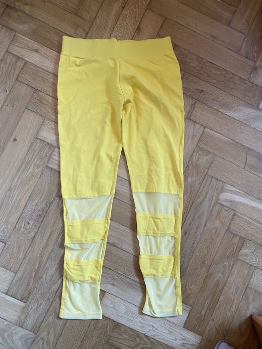 Żółte legginsy