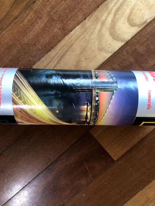 Poster a cores para parede (novo) 368cm x 254 cm