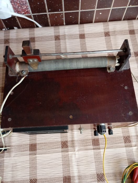 Продам зарядное устройство для авто