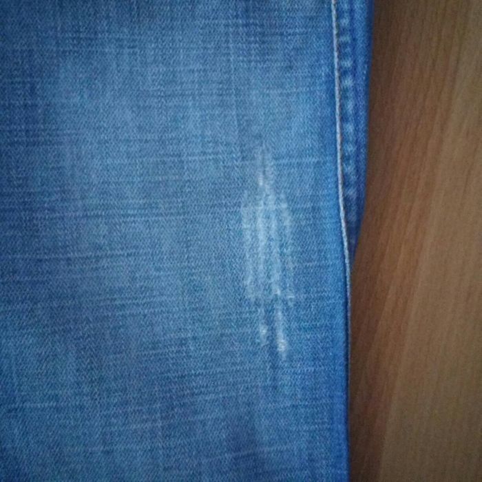 Spodnie jeansy diesel 26 przecierane
