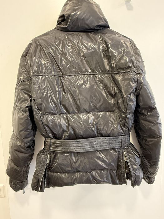 Жіноча куртка пуховик Belstaff Silver в новому стані