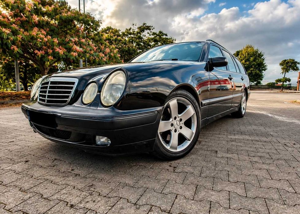 Mercedes-Benz E 270 CDI Avantgarde | 170cv | Automática | 7 Lugares | Nacional