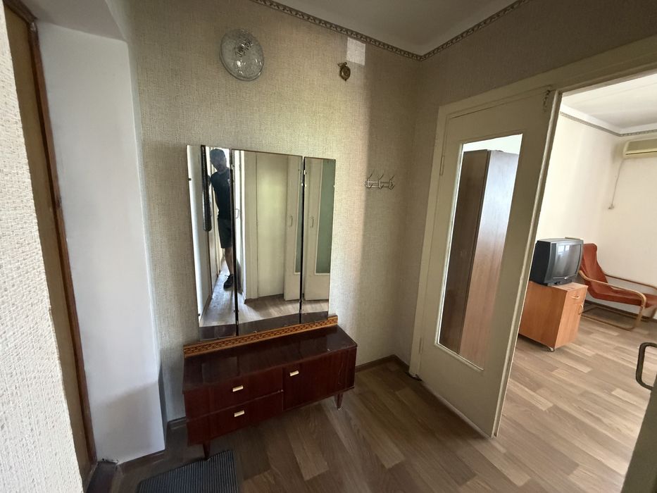 Продаю крупногабаритную однушку пр-т Корабелов