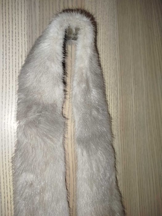 Комір або Як шалик норка сіра