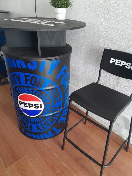 Mesas e cadeiras esplanada