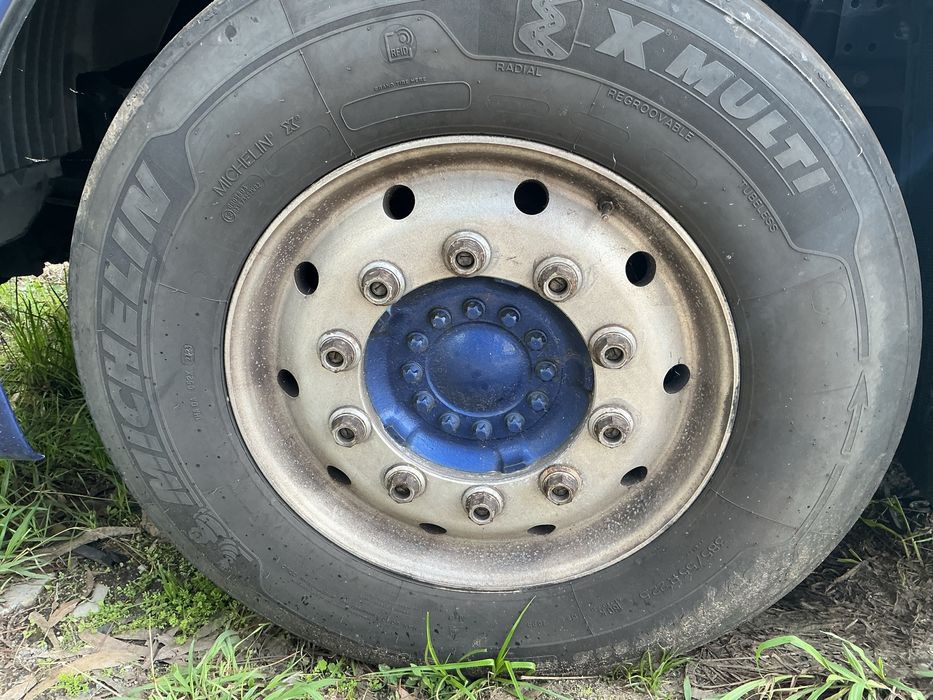 JANTES ALUMINIO E PNEUS CAMIAO MAN EURO 6 ANO 2007 R22.5