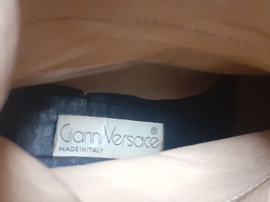 Італійські шкіряні чобітки Gianni Versace