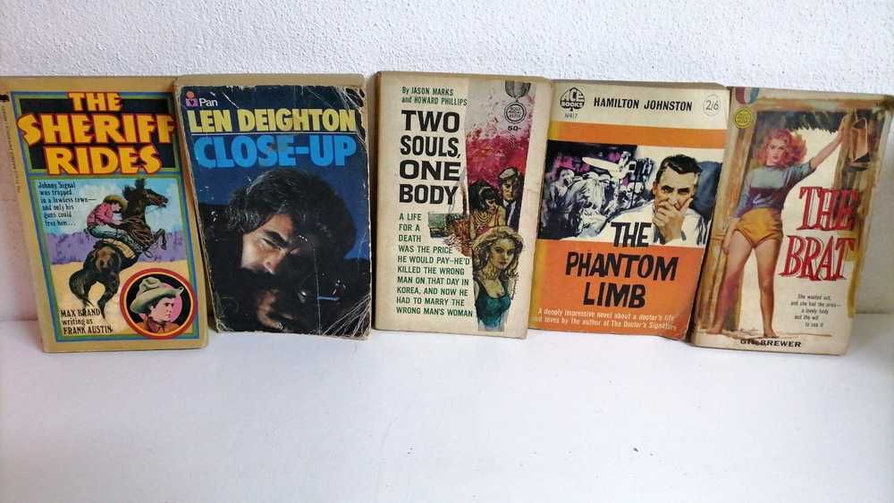 Livros de bolso em Inglês