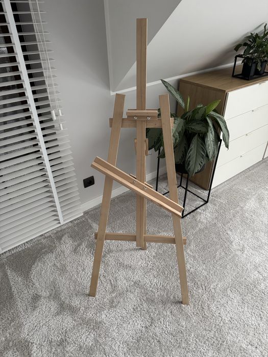 Drewniany stelaż malarski