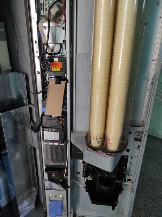 Кофеварка кофейный автомат кофеаппарат bianchi 972 saeco снек