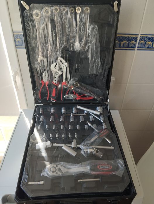 Mala ferramentas profissional Kraft Müller 326 pcs