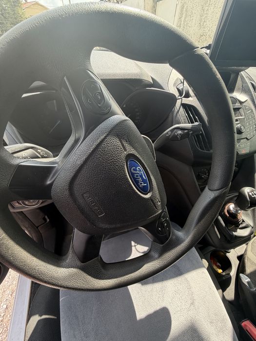 Ford  transit conect versão  longa