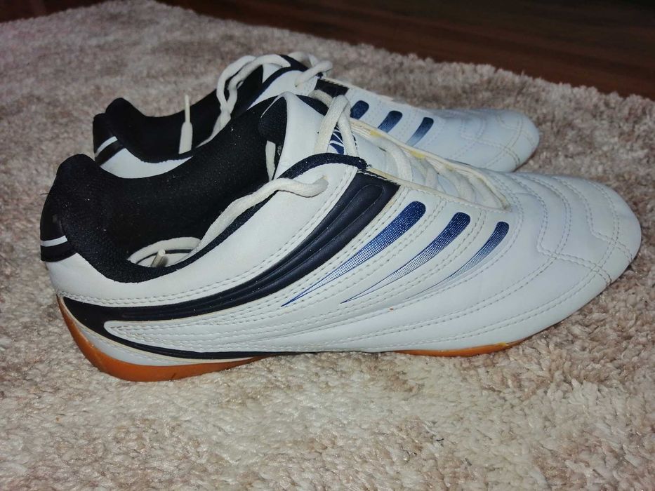 Buty sportowe marki Maibu rozm 41