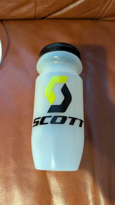 Bidon Scott + Koszyk Syncros