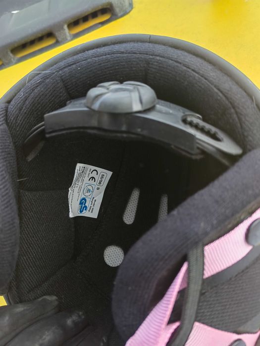 Лыжи 2 пари 156 и 145+шлем!