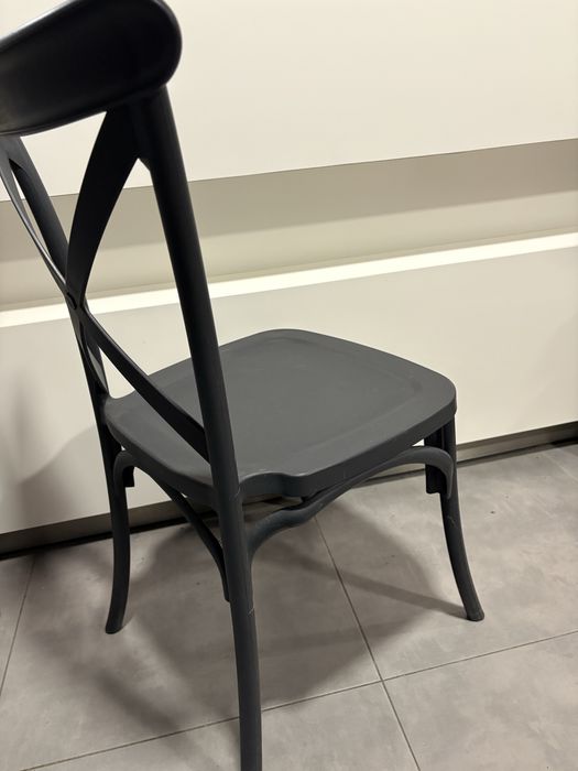 Cadeiras de Polipropileno reforçado com fibra de vidro