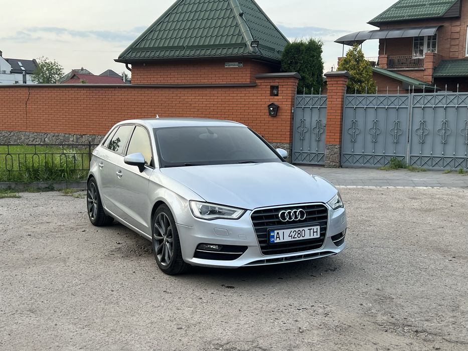 Продам Audi A3 2015 року