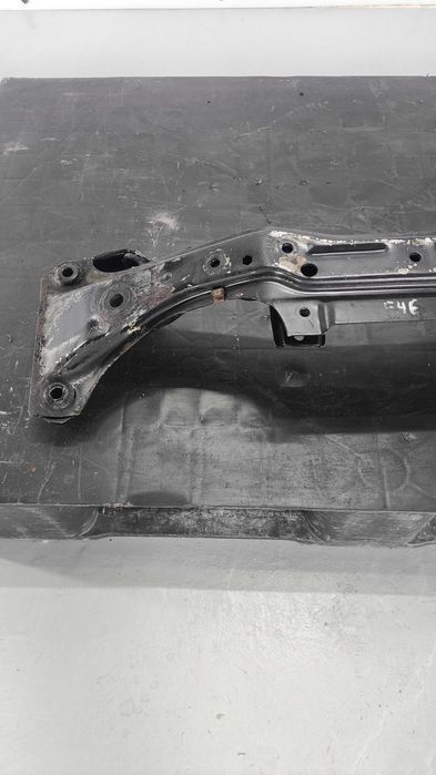 Charriot/Eixo Frontal BMW Serie 3 (E46)