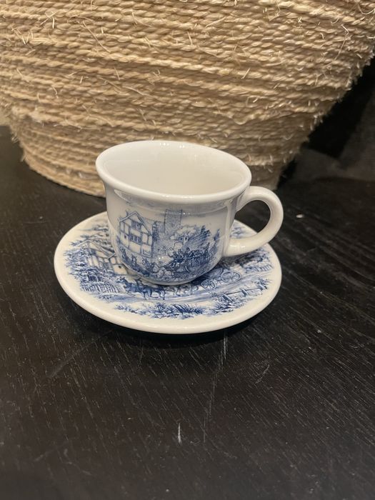 : Conjunto Chávenas e Pires Oxford - Cena Inglesa (Azul)