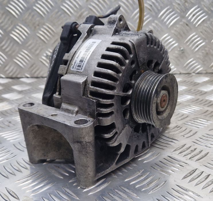 Alternator FORD ESCAPE I XLT 3.0V6 05r Automat