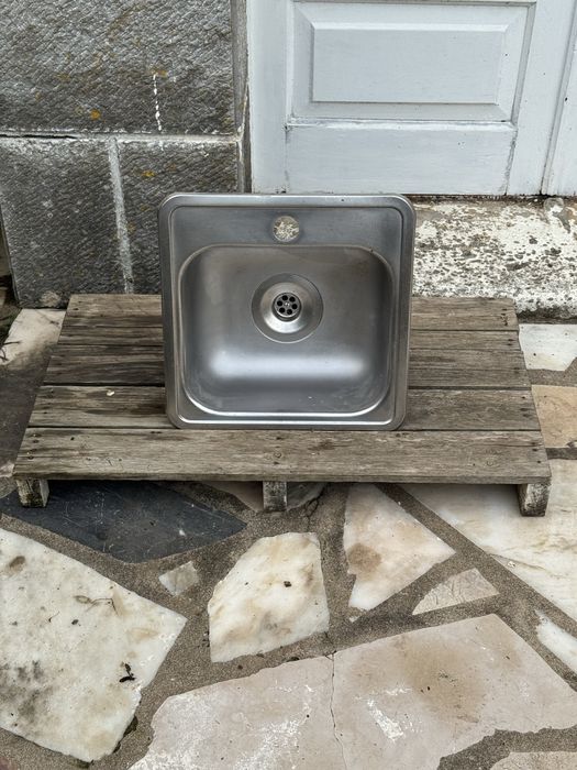 Lava loica de uma cuba pequeno