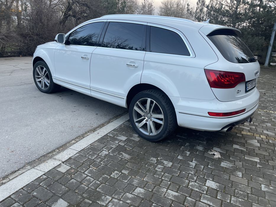 Audi Q7  Premiym