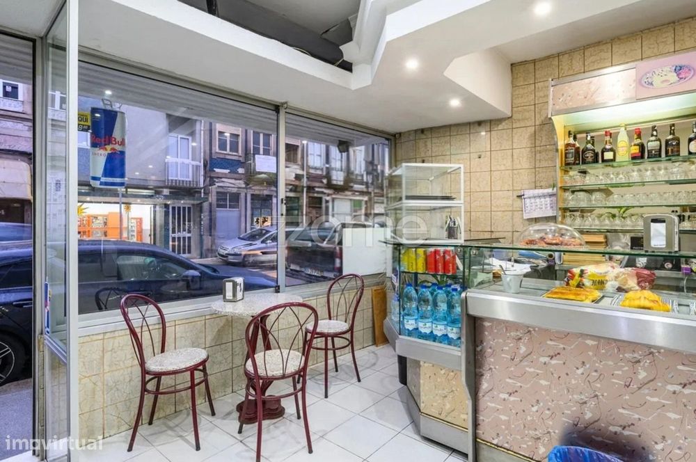 Trespasse de Café no Porto com Alto Potencial de Crescimento