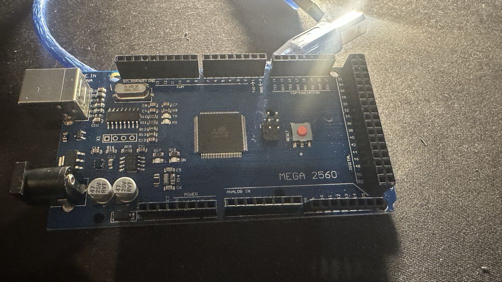Arduino Mega 256064750958573059122
