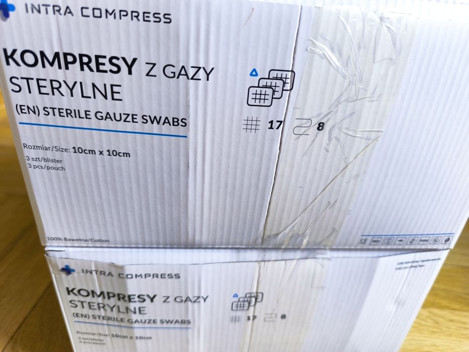 Kompresy z gazy sterylne 200 opakowań po 3 sztuki w sumie 600