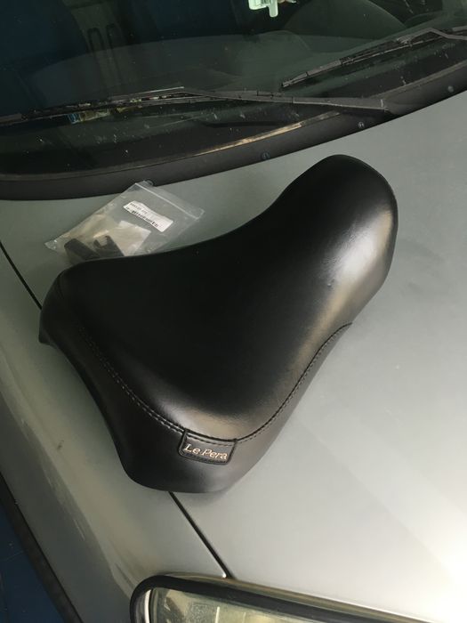 Le Pera Silhouette Solo Seat LF- 856 Harley Davidson Sportster