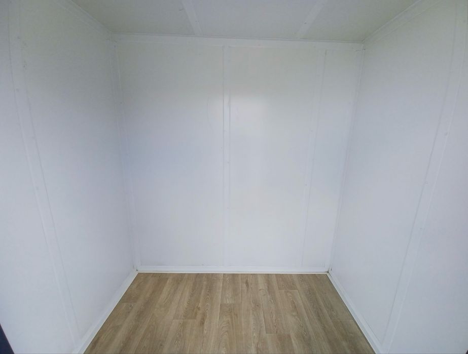 Wynajmę schowek, box - 5m2 -dł. 2.4m szer.2m,wys 2,6 m . magazyn, box
