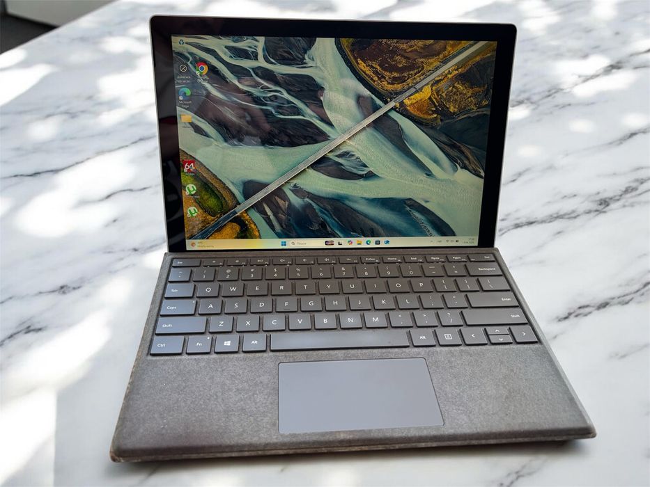 Планшет-ноутбук Microsoft Surface PRO 6 i5 8/256gb “12.3 USA
