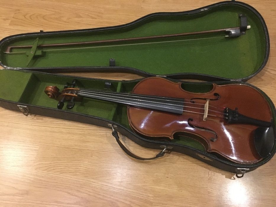 Piękne skrzypce 4/4 niemieckie z espertyzą lutniczą